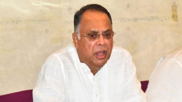 বিদ্যুৎমন্ত্রী